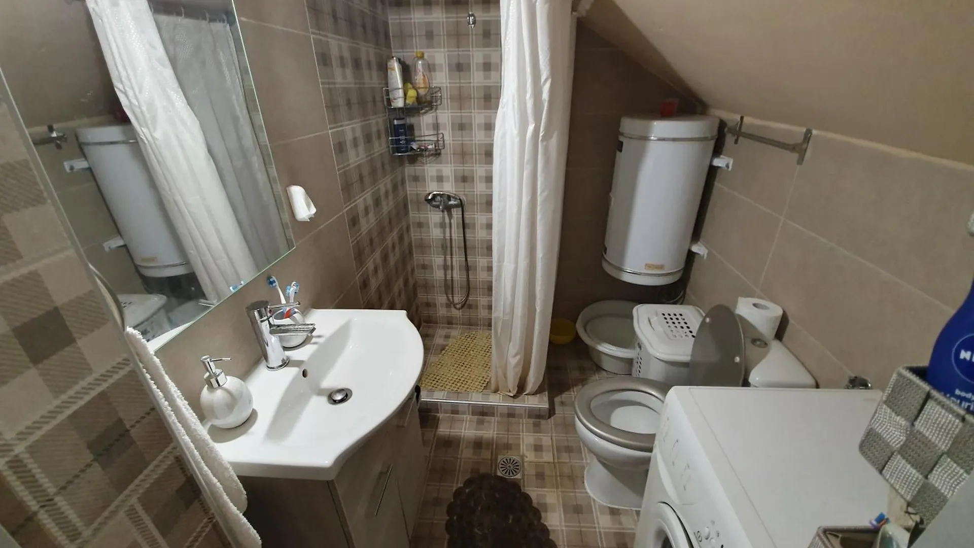 Solunskizen Apartements 0*, Salonic