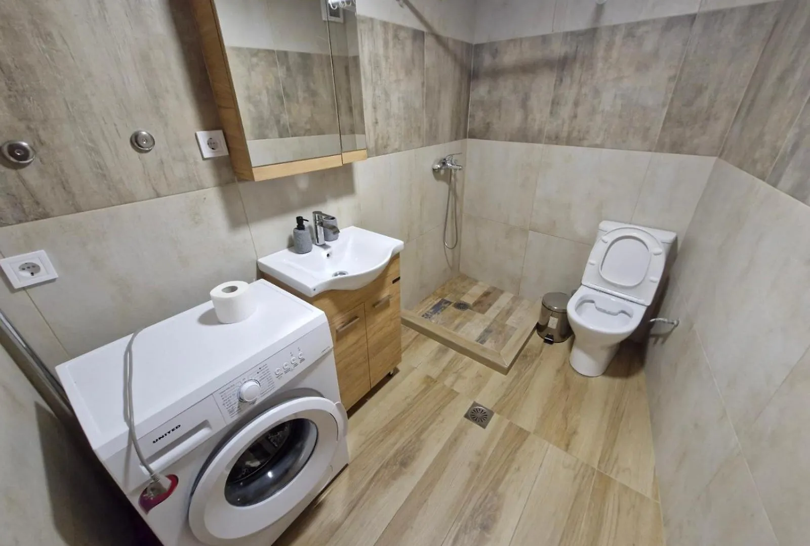 Solunskizen Apartements Apartament